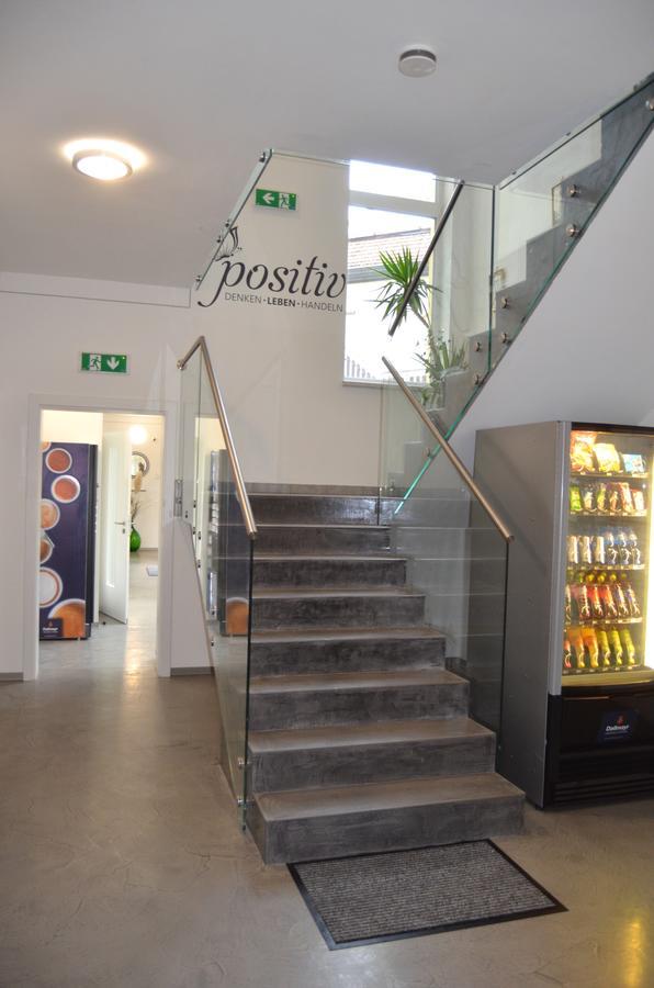 Pension Zum Strell Hollabrunn Exterior foto